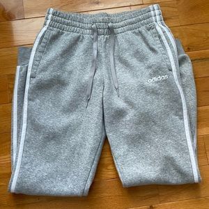 grey adidas sweatpants